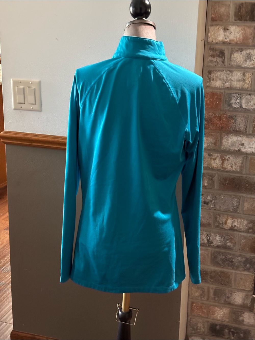 Nike Blue Therma-FIT Athletic Top - Picture 2 of 5